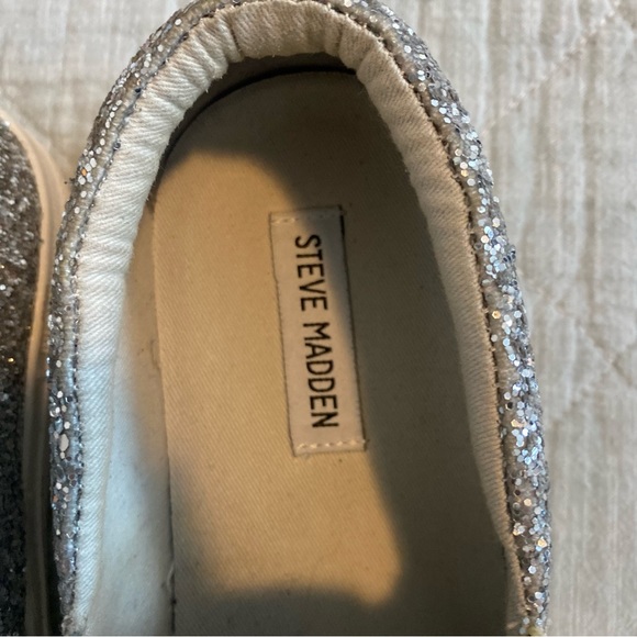 ⭐️ Steve Madden Glitter sneakers slip on - Picture 10 of 11